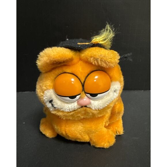 Garfield Orange Cat 1981 Dakin 8" Plush Graduation Stuffed Animal Cap Vintage - Picture 1 of 7